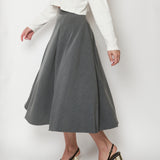 THE MIDI SKIRT GREY